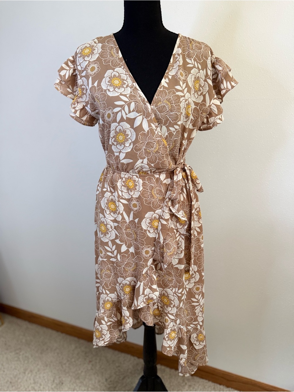 Sienna Sky Floral Wrap Dress Small Brown Cream Boho Ruffle Sleeve - Picture 3 of 8